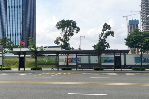 深圳前海智慧公交候车亭